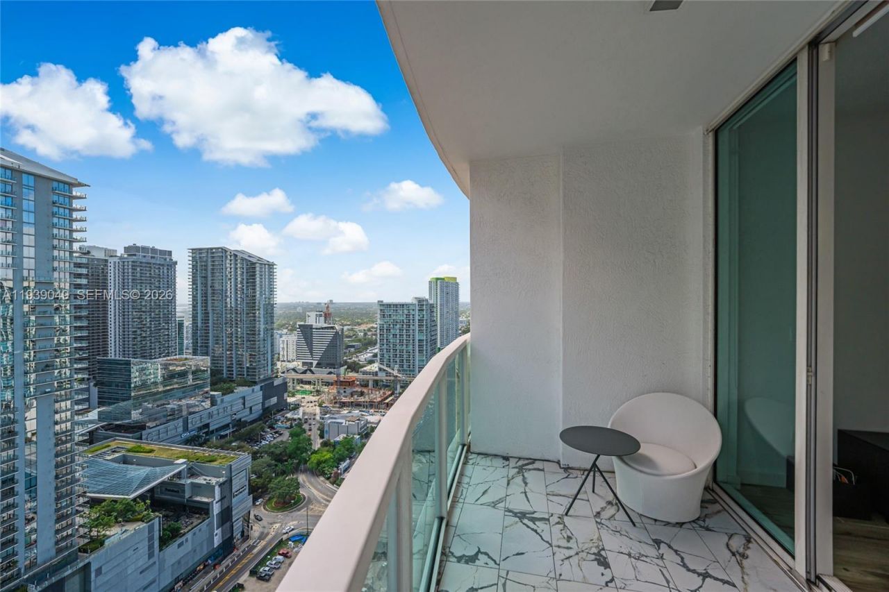 31 SE 5th St, Unit 3918, Miami, FL 33131 Photo