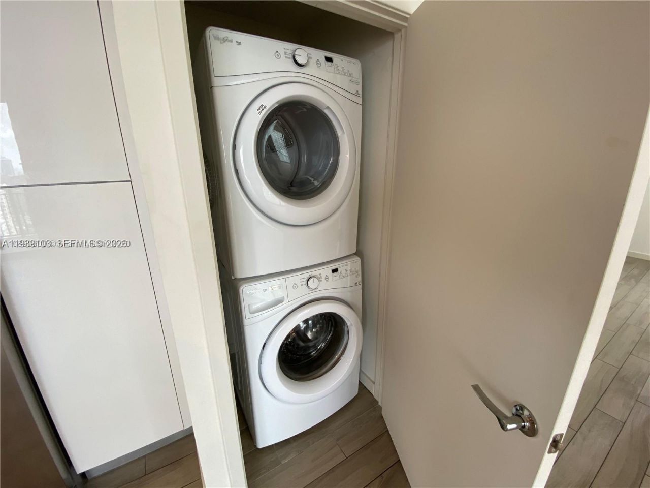 999 SW 1st Ave , Unit 2703, Miami, FL 33130 Photo