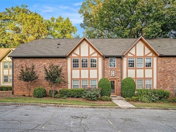 2825 Northeast Expressway NE, Unit F3, Atlanta, GA 30345