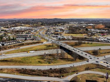 0000 St Joseph Lane, London, KY 40741