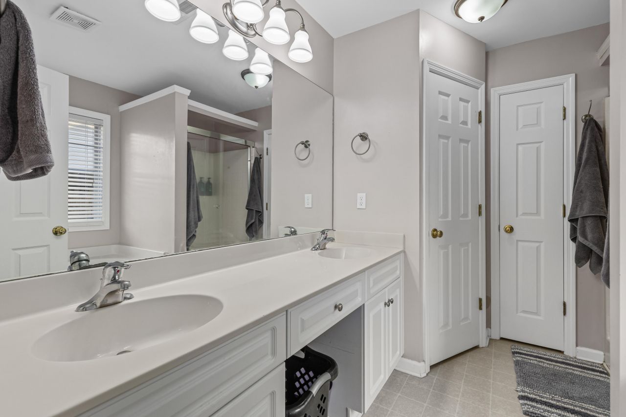 4833 Cherry Blossom Drive Photo 15