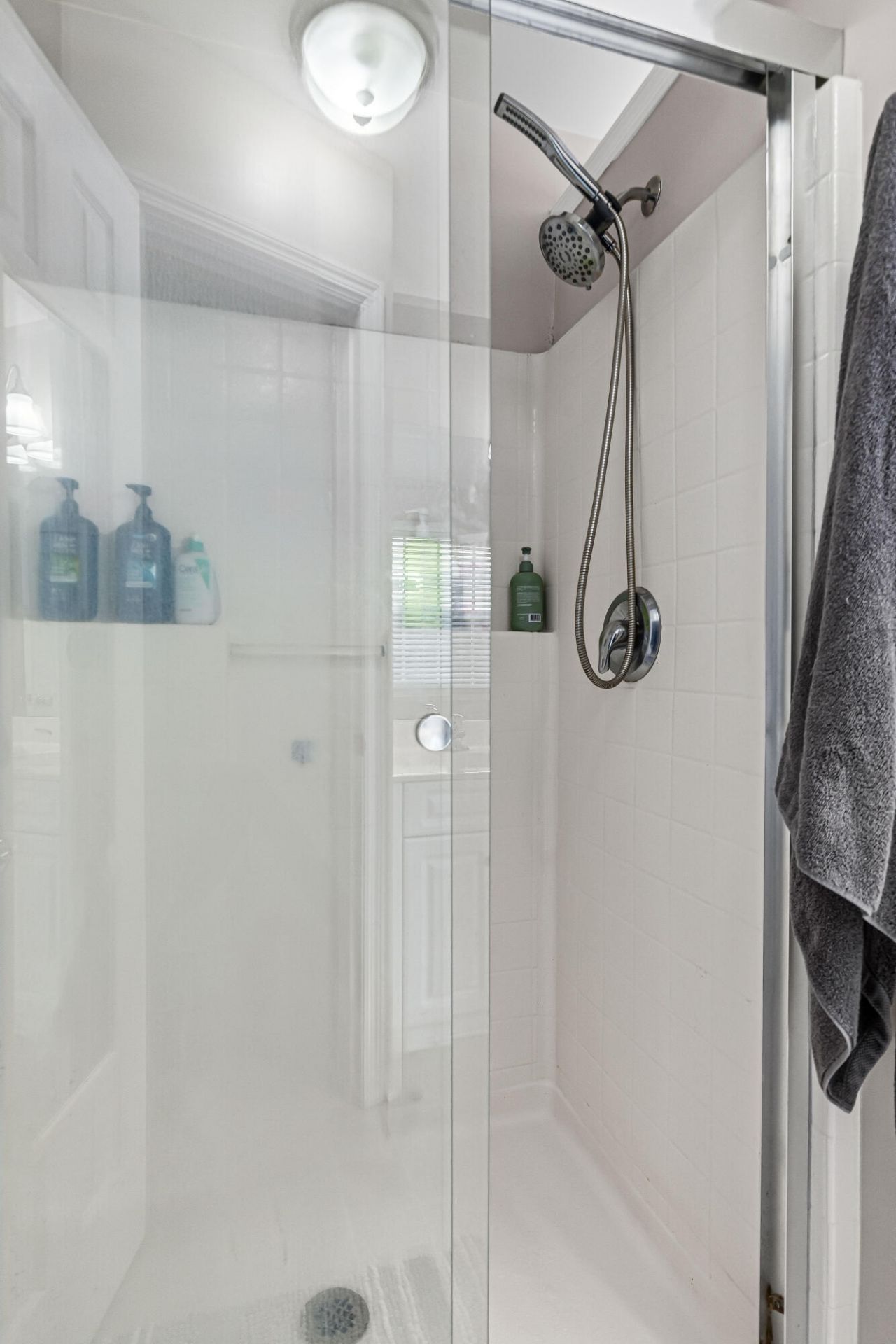 4833 Cherry Blossom Drive Photo 17