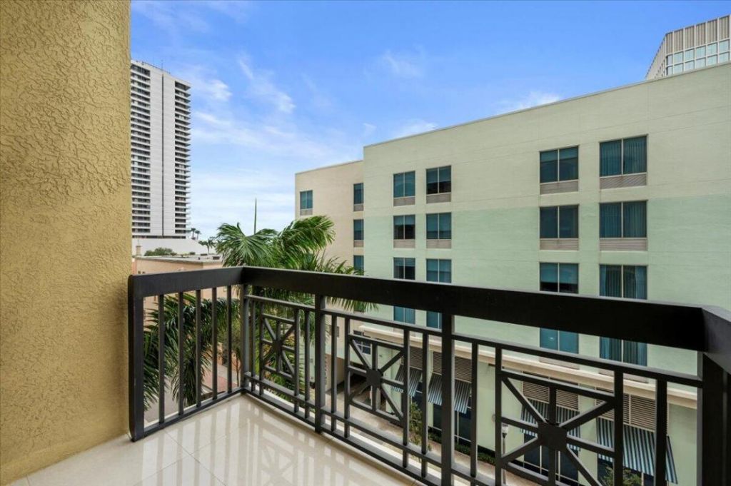 701 S Olive Avenue, Unit 311, West Palm Beach, FL 33401 Photo