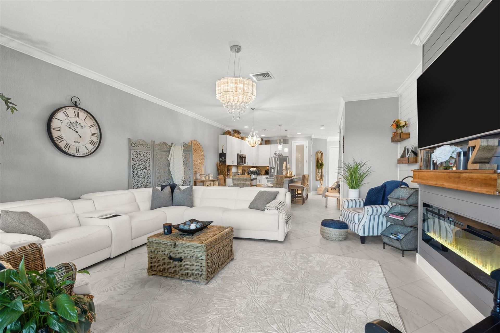 651 SW Glen Crest Way, Unit 2, Stuart, FL 34997 Photo