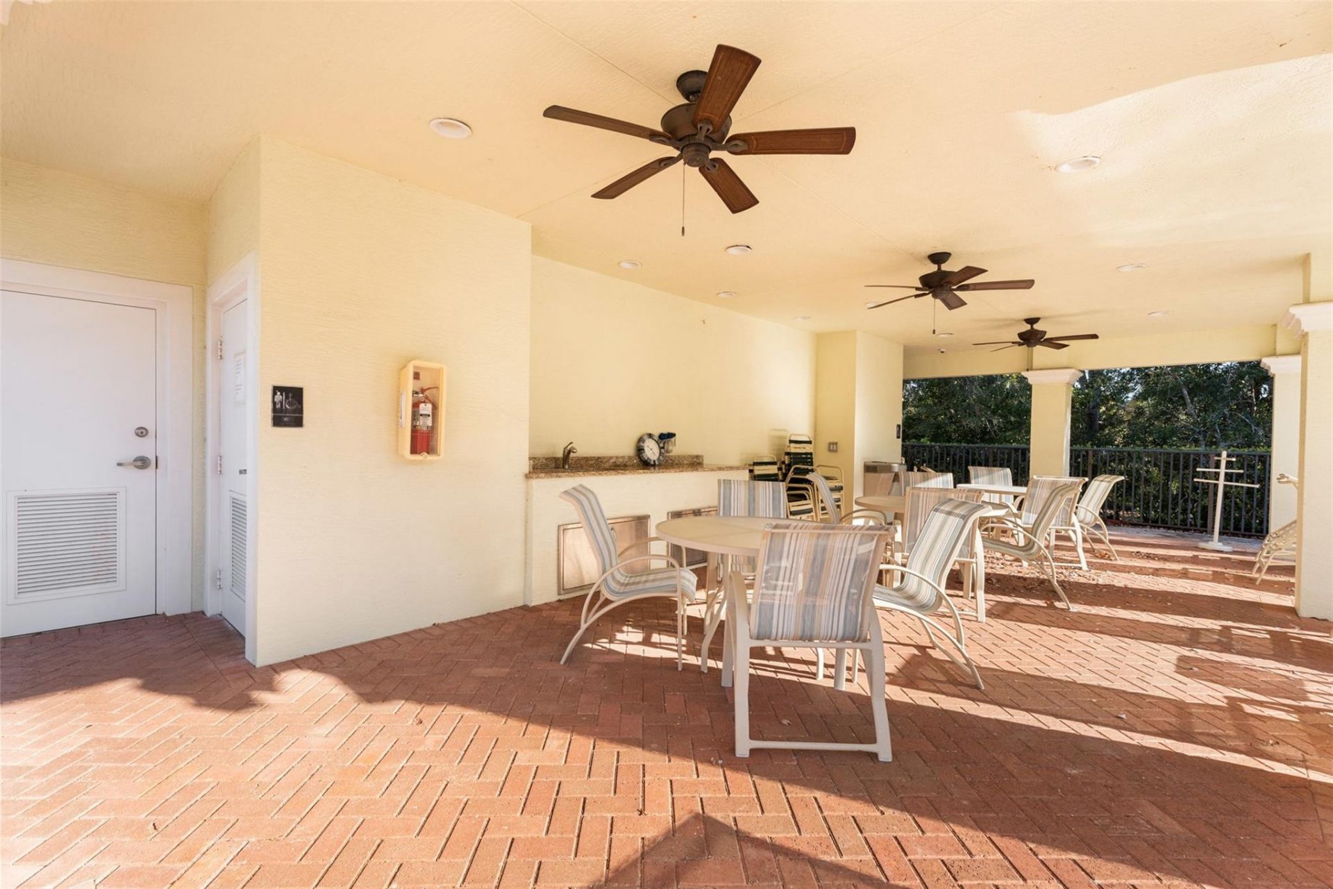 651 SW Glen Crest Way, Unit 2, Stuart, FL 34997 Photo