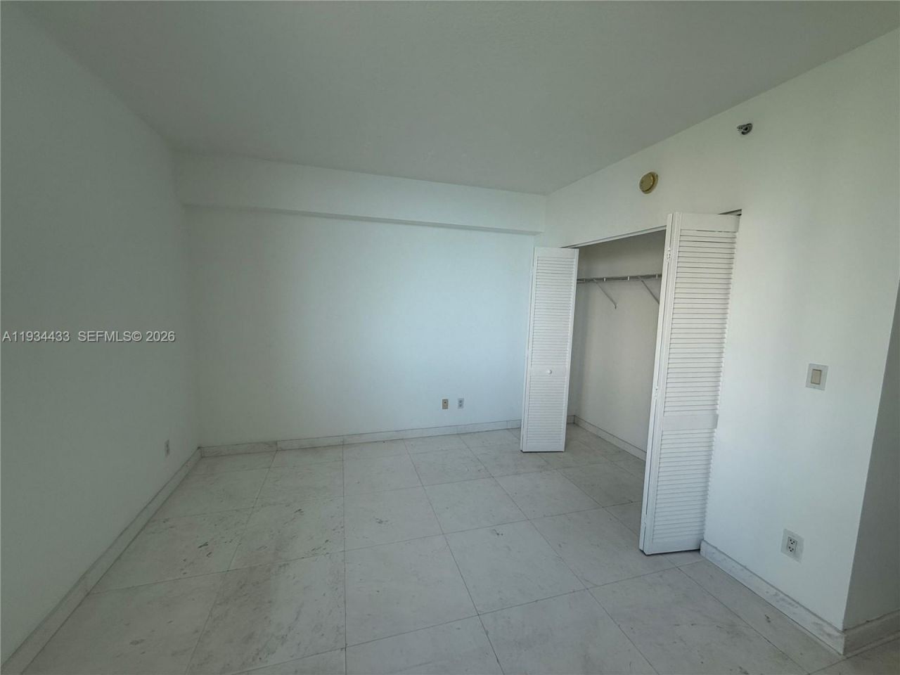 325 S Biscayne Blvd , Unit 621, Miami, FL 33131 Photo