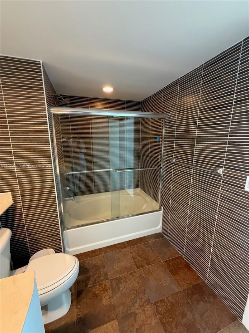 325 S Biscayne Blvd , Unit 621, Miami, FL 33131 Photo