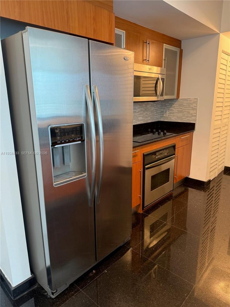 325 S Biscayne Blvd , Unit 621, Miami, FL 33131 Photo