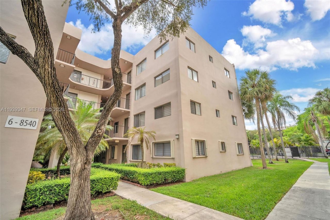 8540 SW 133rd Ave Rd, Unit 312, Miami, FL 33183 Photo