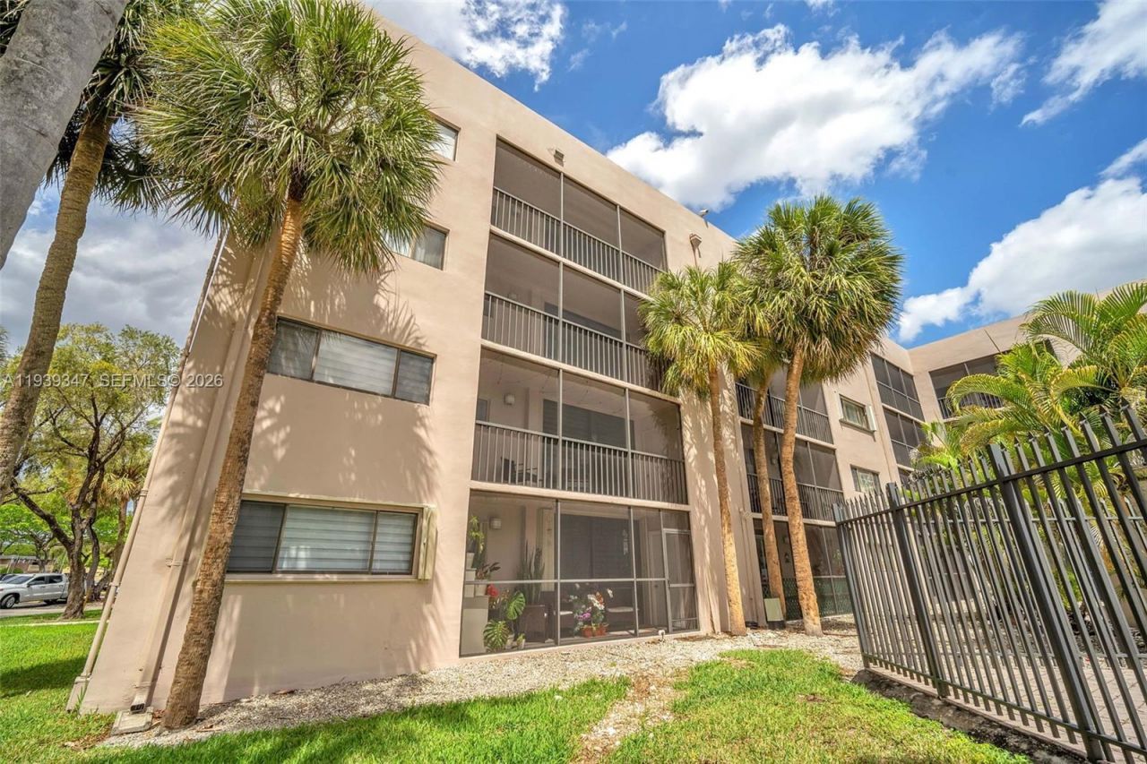 8540 SW 133rd Ave Rd, Unit 312, Miami, FL 33183 Photo