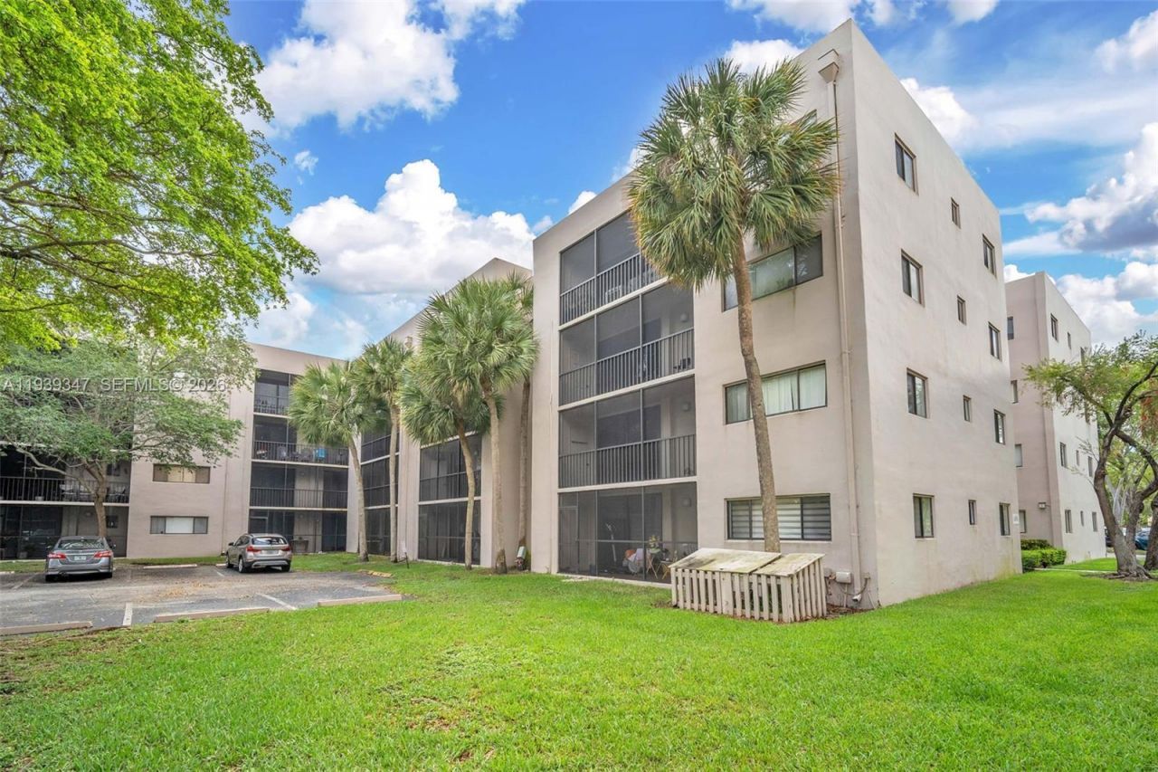 8540 SW 133rd Ave Rd, Unit 312, Miami, FL 33183 Photo
