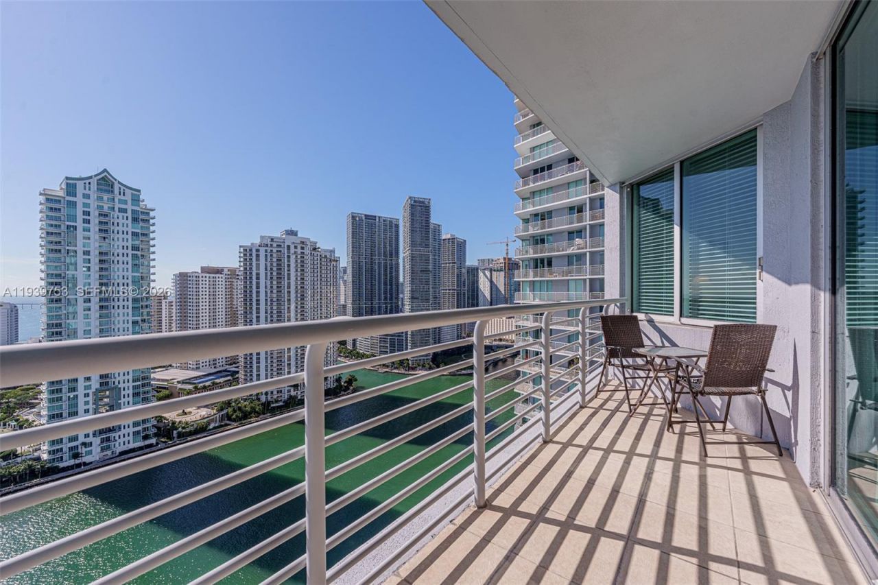 335 S Biscayne Blvd , Unit 3005, Miami, FL 33131 Photo