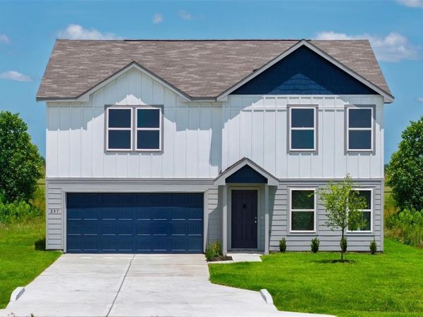 848 Eagles Nest Drive, Cleburne, TX 76031