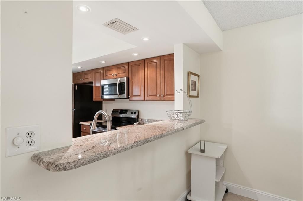 3150 Binnacle Dr, Unit 115, Naples, FL 34103 Photo
