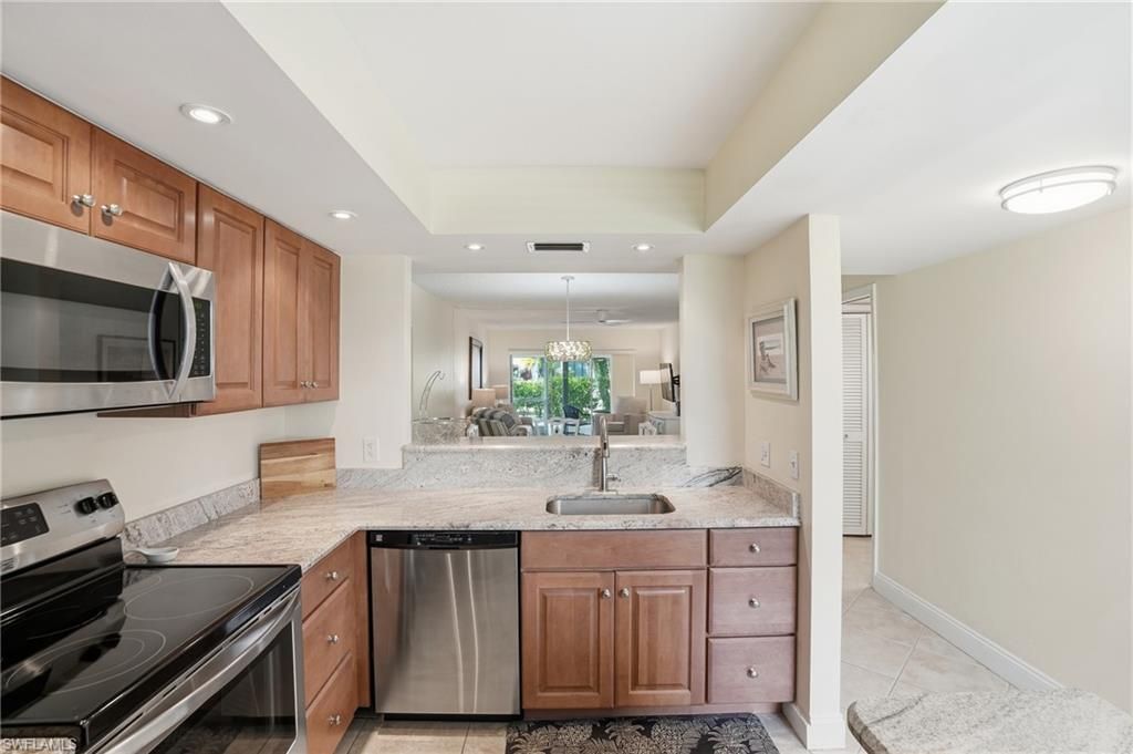 3150 Binnacle Dr, Unit 115, Naples, FL 34103 Photo