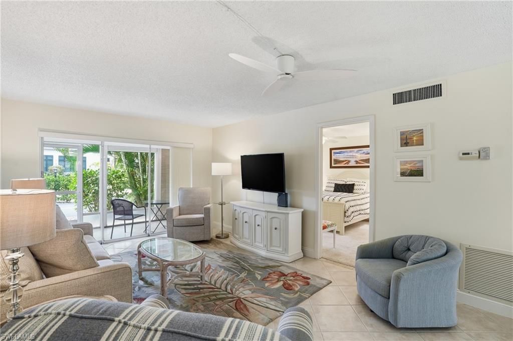 3150 Binnacle Dr, Unit 115, Naples, FL 34103 Photo