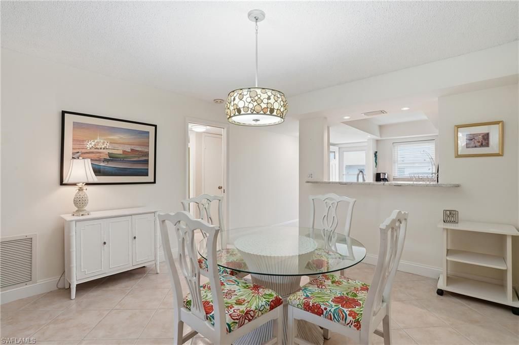 3150 Binnacle Dr, Unit 115, Naples, FL 34103 Photo