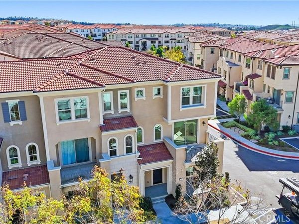 201 Mountain Sage, Lake Forest, CA 92610