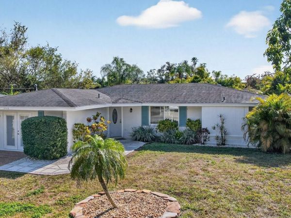 3326 ROWENA STREET, SARASOTA, FL 34231