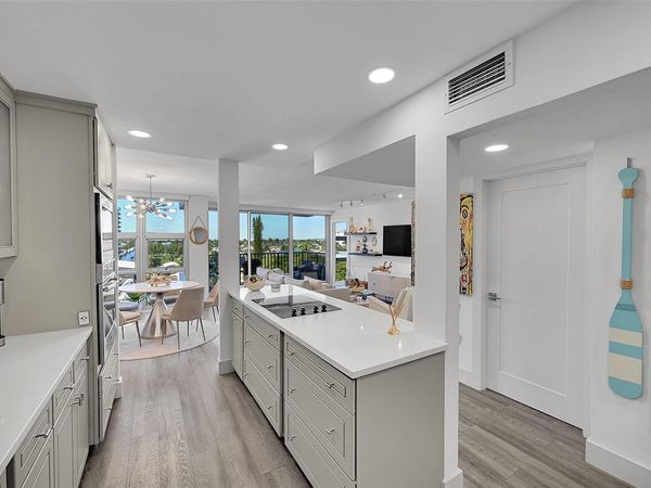 531 N Ocean Boulevard, Unit 601, Pompano Beach, FL 33062