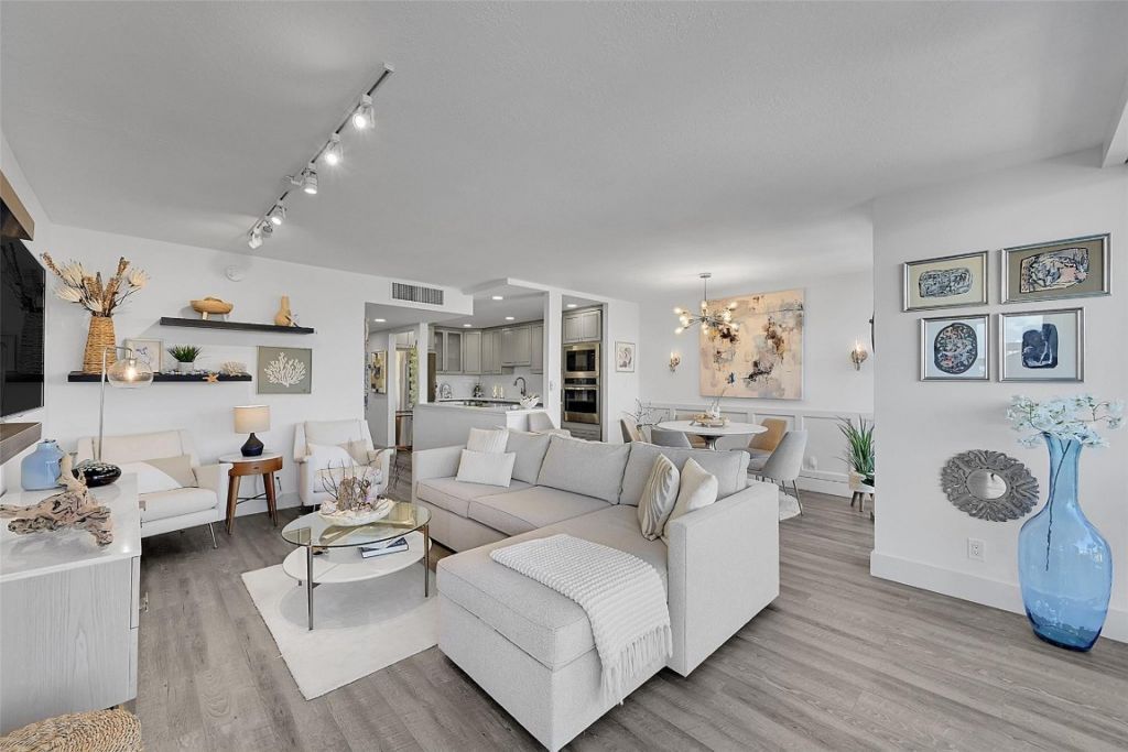 531 N Ocean Boulevard, Unit 601, Pompano Beach, FL 33062 Photo