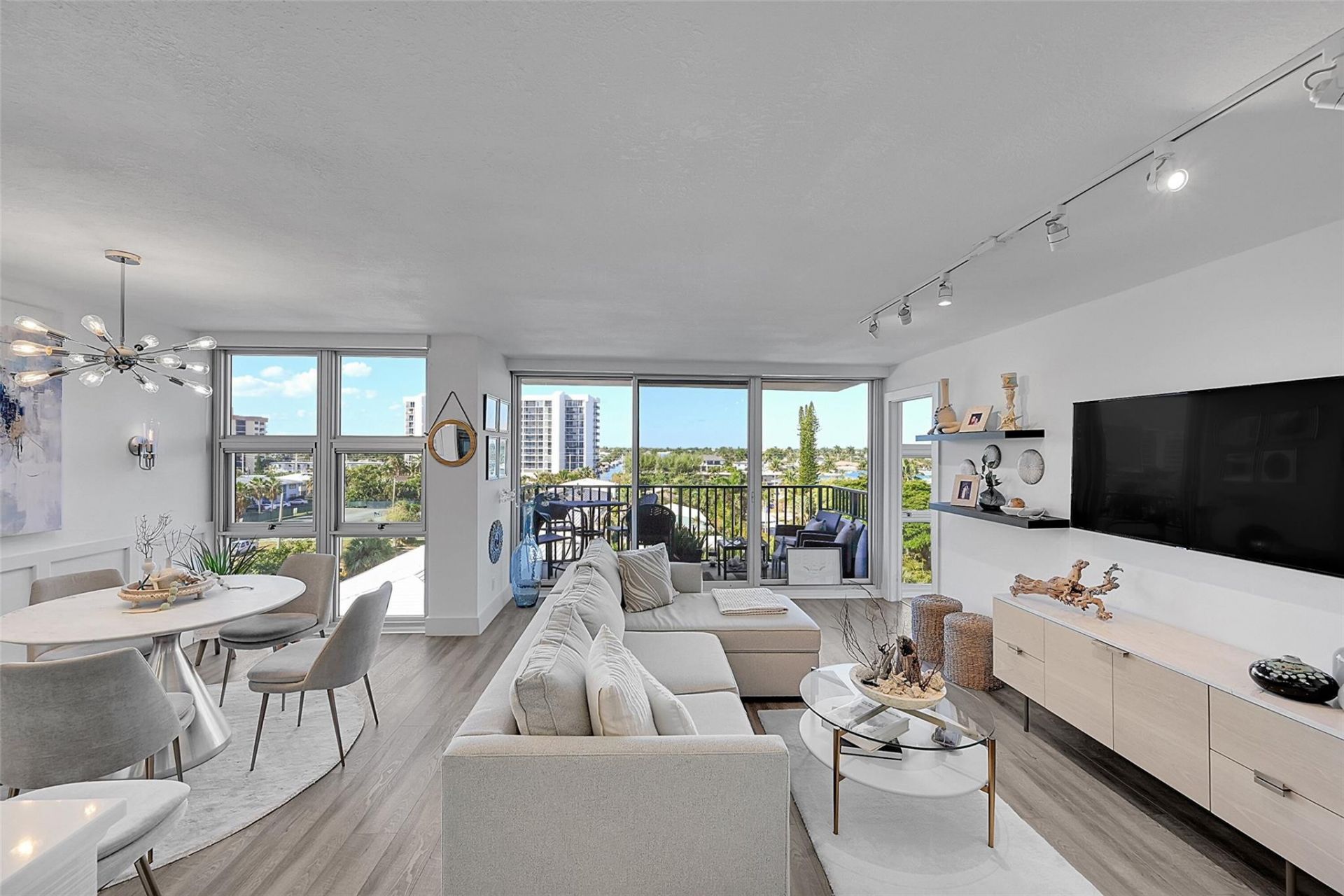 531 N Ocean Boulevard, Unit 601, Pompano Beach, FL 33062 Photo