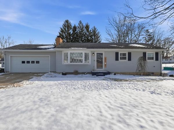 1098 Stewart Road N, Mansfield, OH 44905