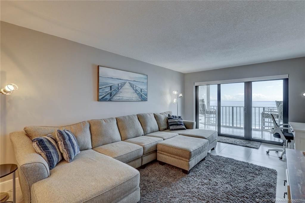9400 S Ocean Drive, Unit 407, Jensen Beach, FL 34957 Photo