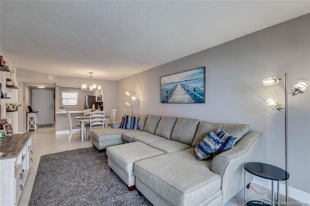 9400 S Ocean Drive, Unit 407, Jensen Beach, FL 34957 Photo