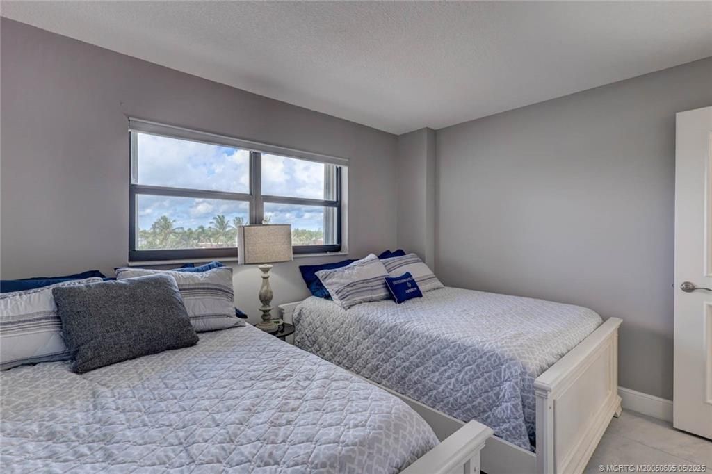 9400 S Ocean Drive, Unit 407, Jensen Beach, FL 34957 Photo