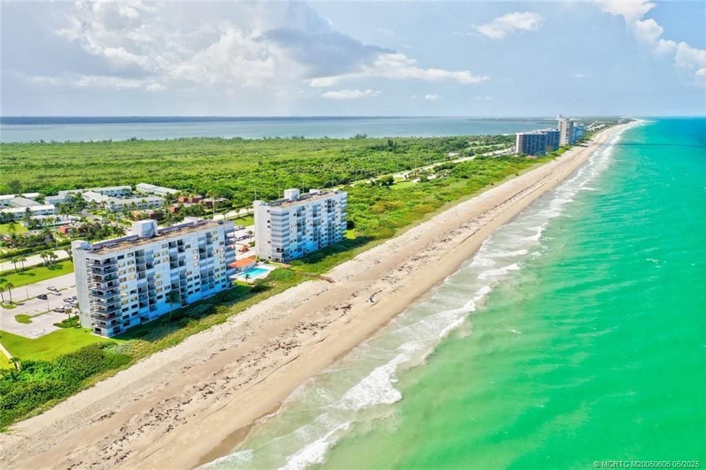 9400 S Ocean Drive, Unit 407, Jensen Beach, FL 34957 Photo