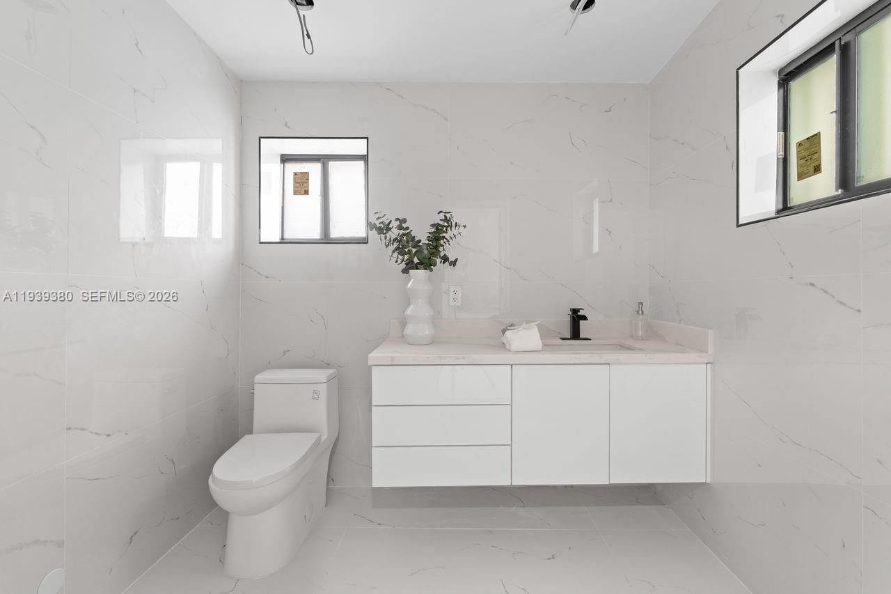 1741 SW 17th Ct , Miami, FL 33145 Photo