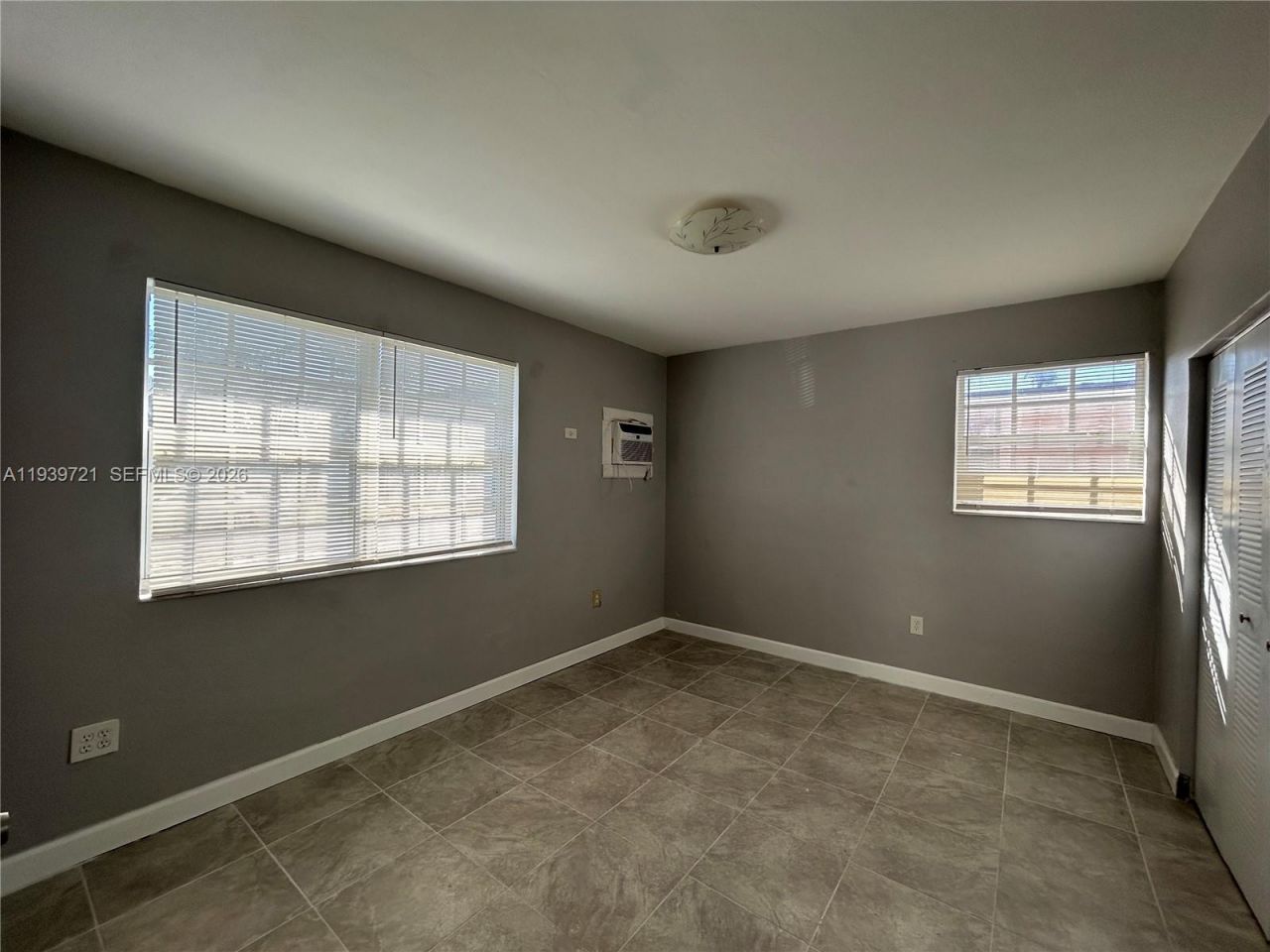 15020 NE 6th Pl, Unit 15020, Miami, FL 33161 Photo