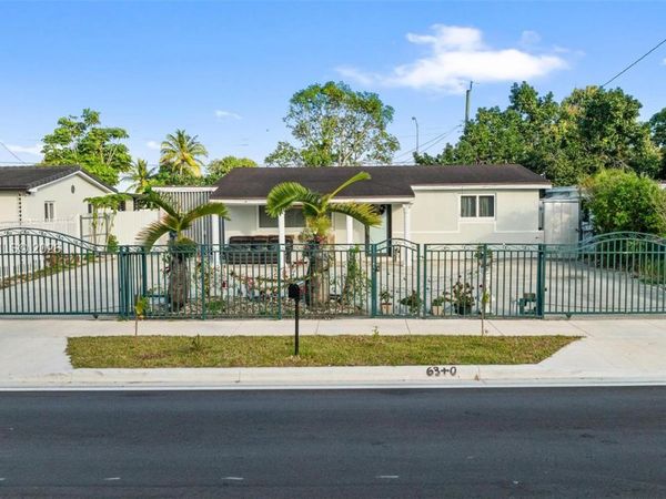 325 SE 9th Ave, Hialeah, FL 33010
