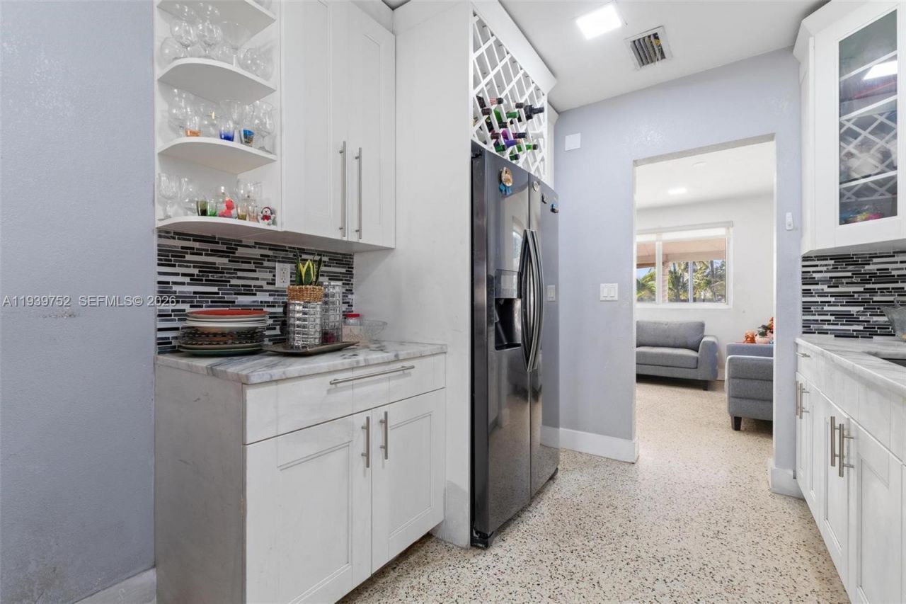 325 SE 9th Ave, Hialeah, FL 33010 Photo