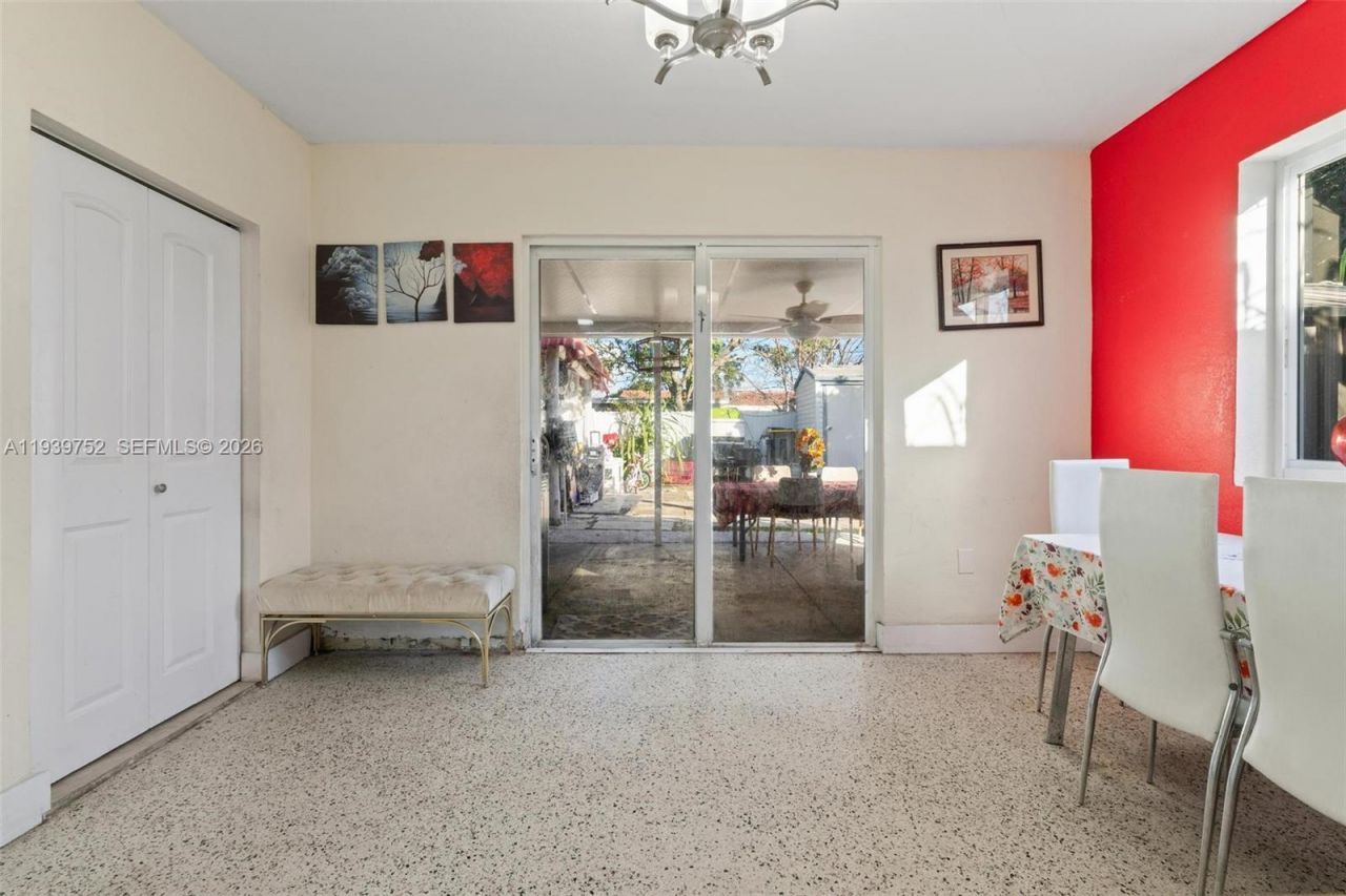 325 SE 9th Ave, Hialeah, FL 33010 Photo