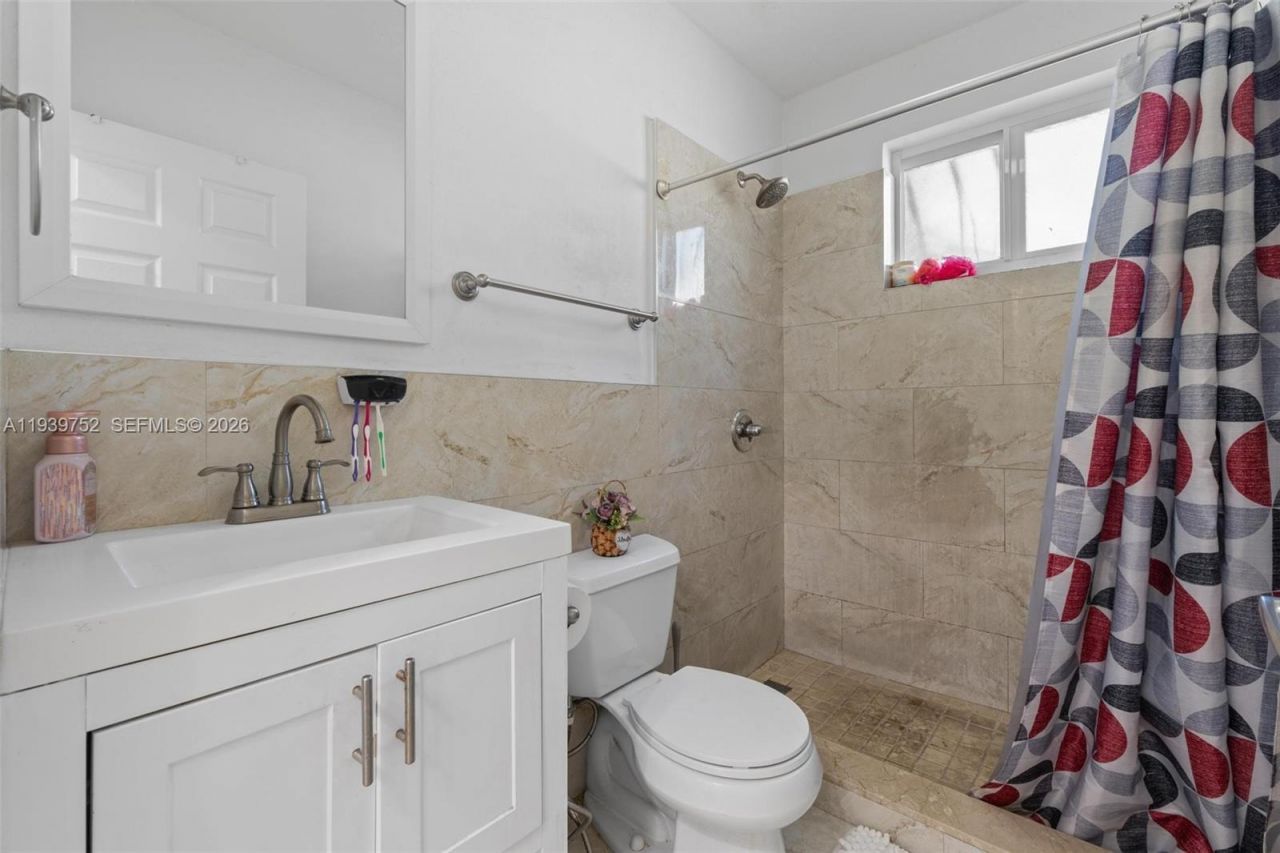 325 SE 9th Ave, Hialeah, FL 33010 Photo