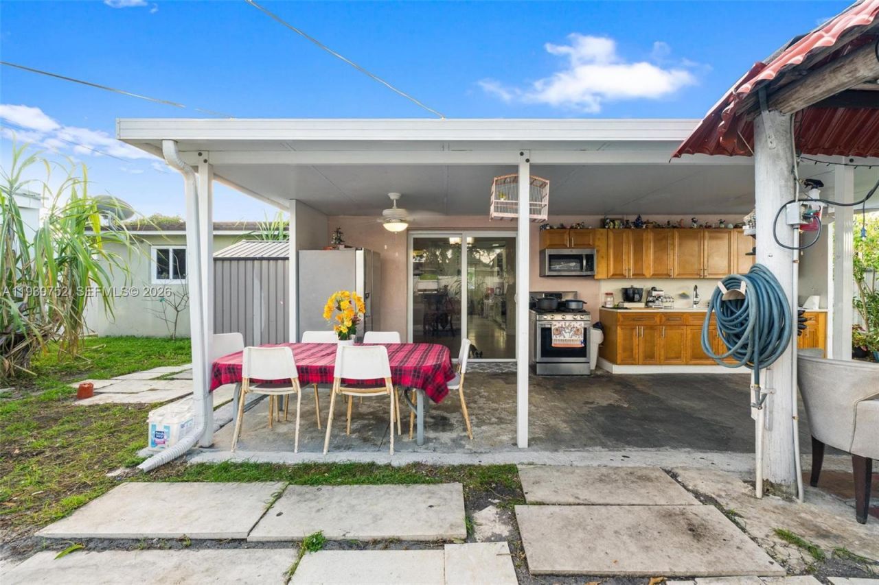 325 SE 9th Ave, Hialeah, FL 33010 Photo