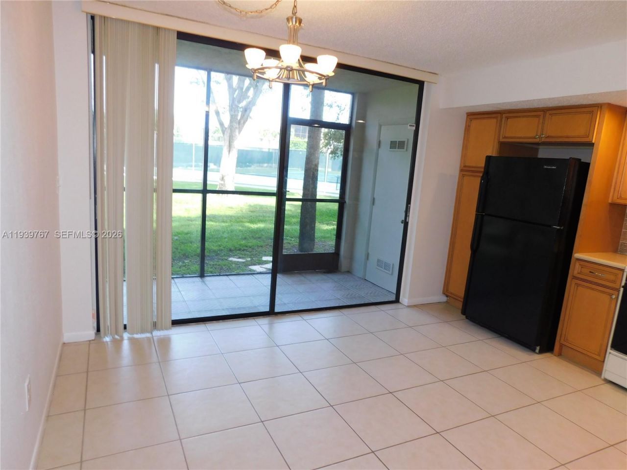 8015 SW 107 Av, Unit 111, Miami, FL 33173 Photo