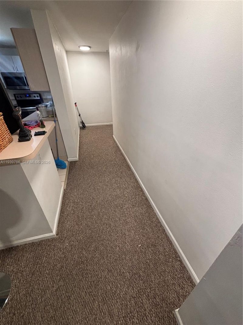 185 SE 14th Ter, Unit 603, Miami, FL 33131 Photo