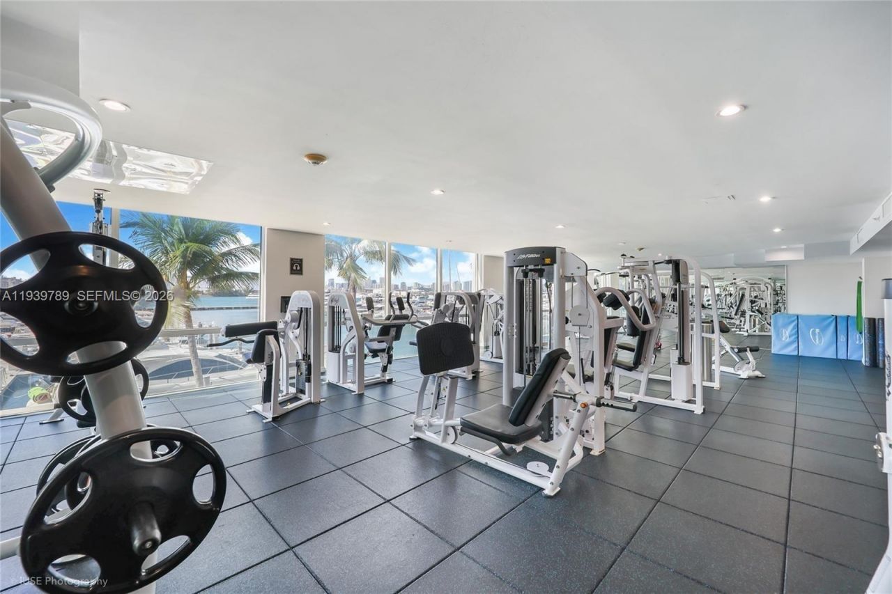 90 Alton Rd, Unit 2912, Miami Beach, FL 33139 Photo