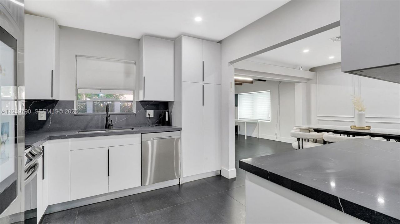 603 N 32nd Ave, Hollywood, FL 33021 Photo