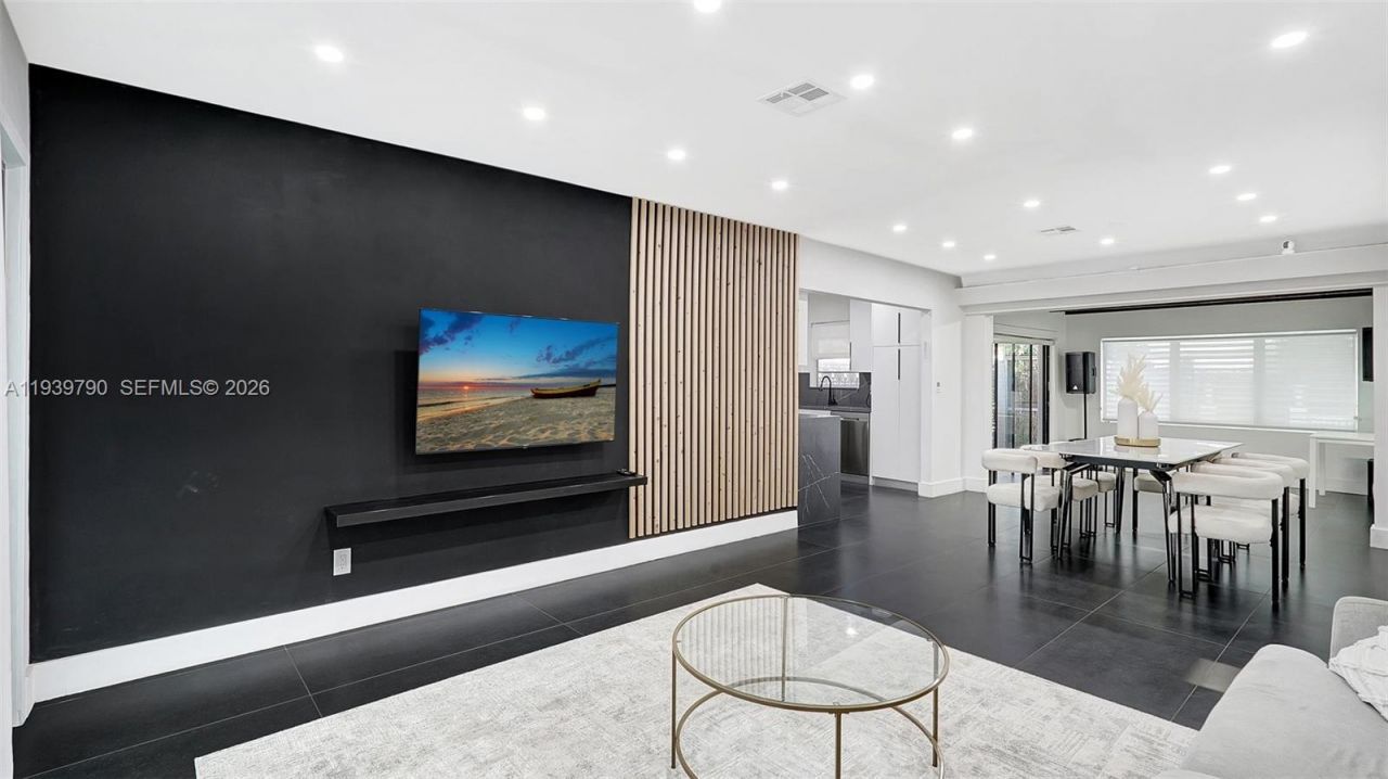 603 N 32nd Ave, Hollywood, FL 33021 Photo