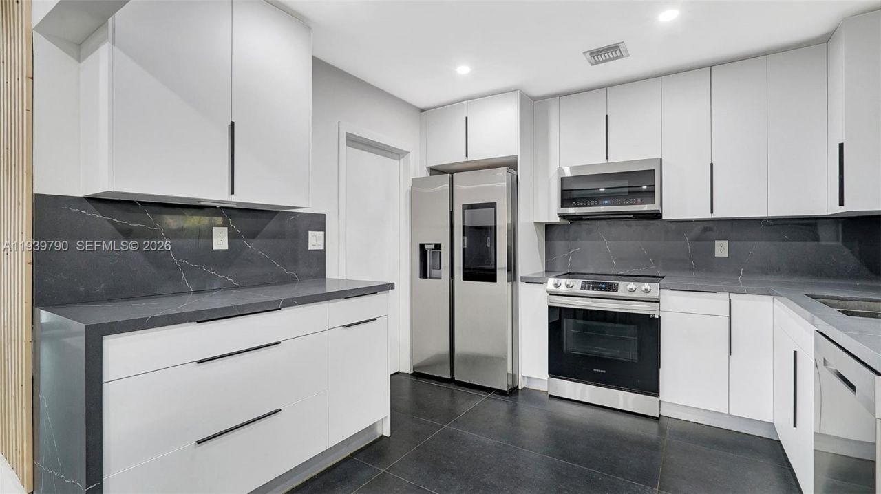 603 N 32nd Ave, Hollywood, FL 33021 Photo