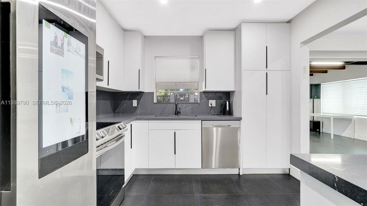 603 N 32nd Ave, Hollywood, FL 33021 Photo