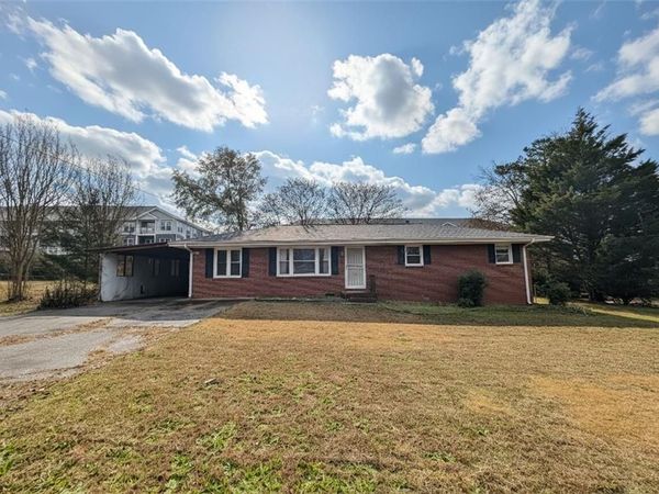 734 Meadowlark Drive, Villa Rica, GA 30180