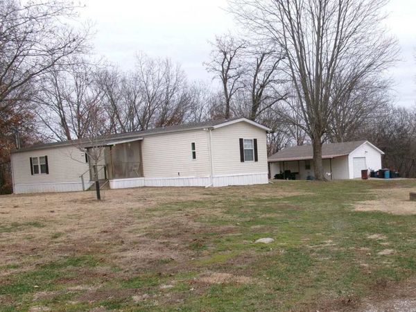 106 ford Street, New Haven, IL 62867