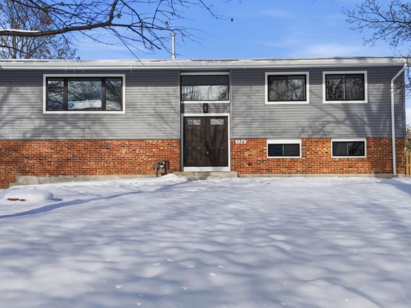134 Lunt Avenue, Schaumburg, IL 60193