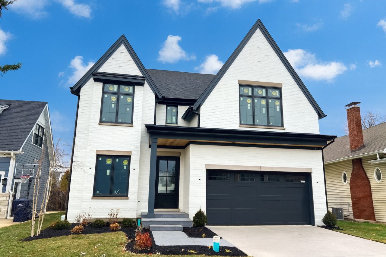 196 N Walnut Street, Elmhurst, IL 60126