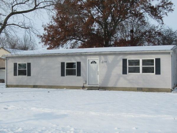 508 W Clark Street, Thomasboro, IL 61878